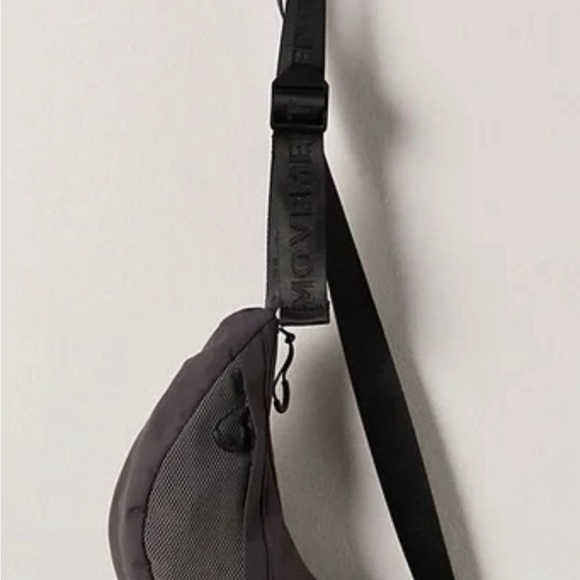 Free People Nothing But Net Sling Bag❤️ NWOT - Picture 6 of 7